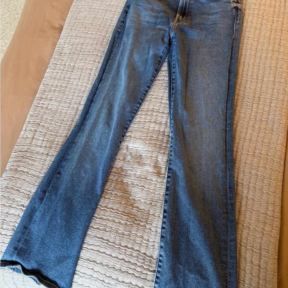 MOTHER Women's Straight Leg Blue Jeans